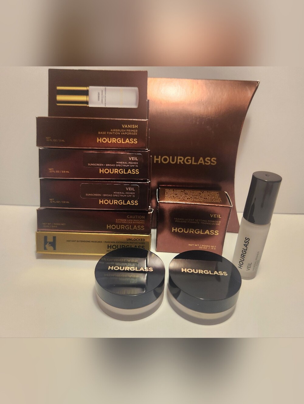 NEW Hourglass Makeup Set